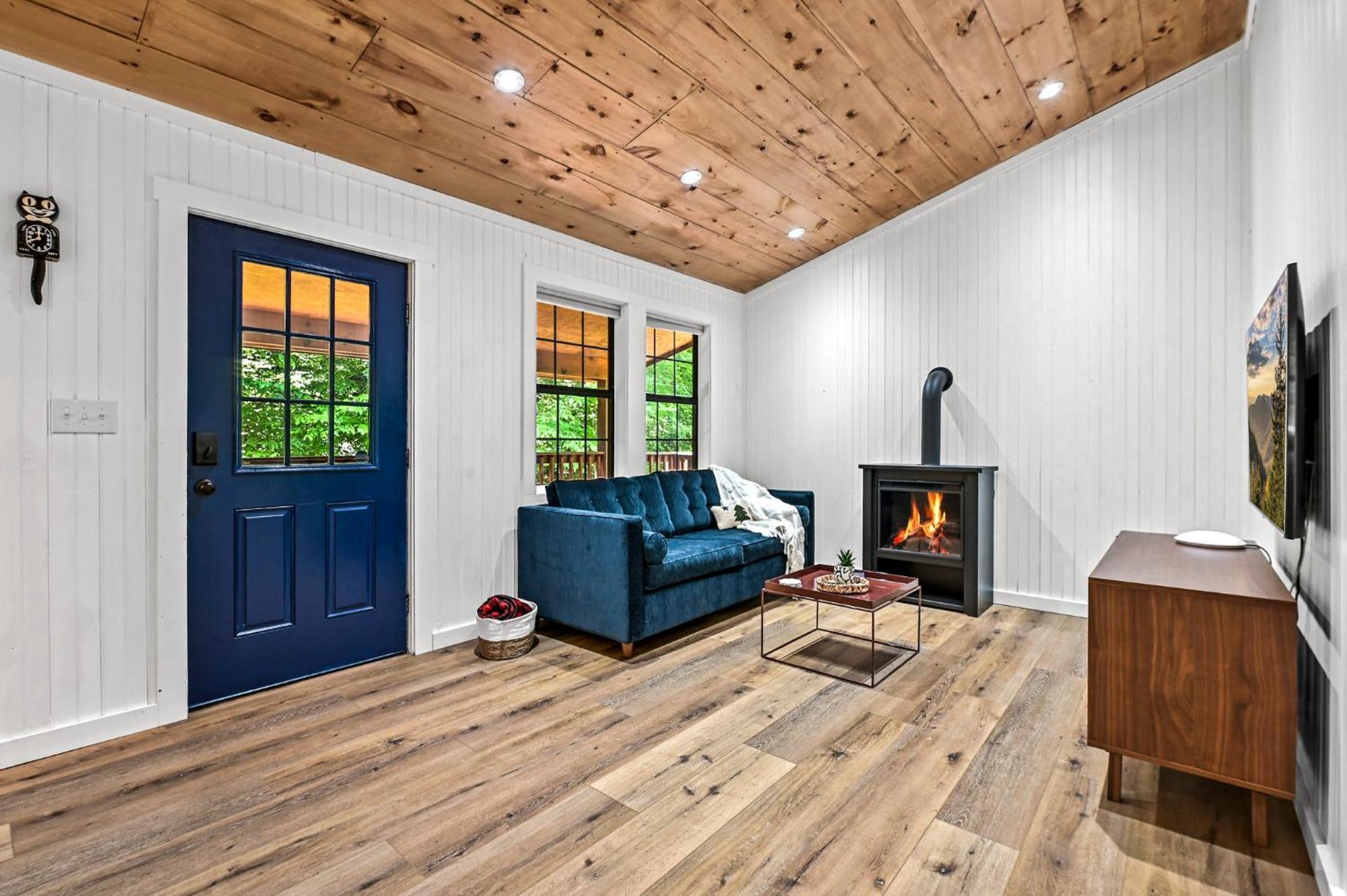 Smoky Mountains Hut Tub Cabin Dog Friendly セバービル エクステリア 写真